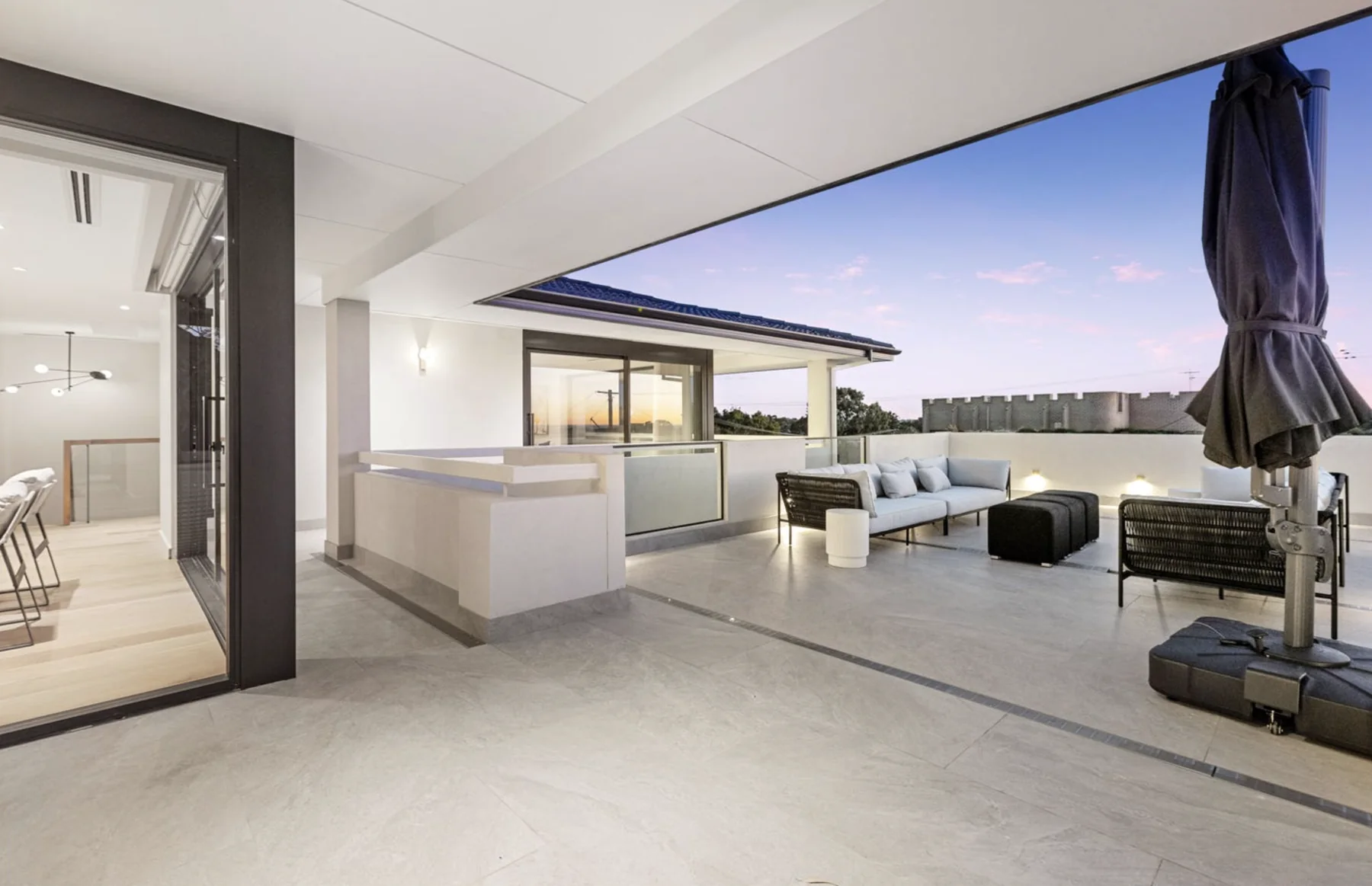 Indoor outdoor living